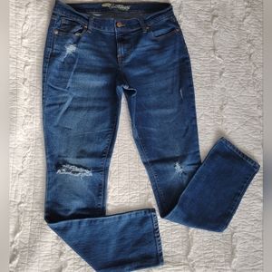 Old Navy Sweetheart Distressed Jeans 6 Regular Stretch EUC